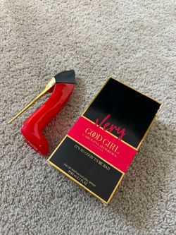 Very good girl perfume