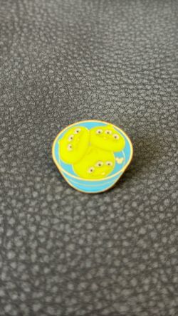 Disney Toy Story Little Green Men Food Pin