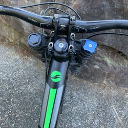 Giant Glory 2 Downhill MB