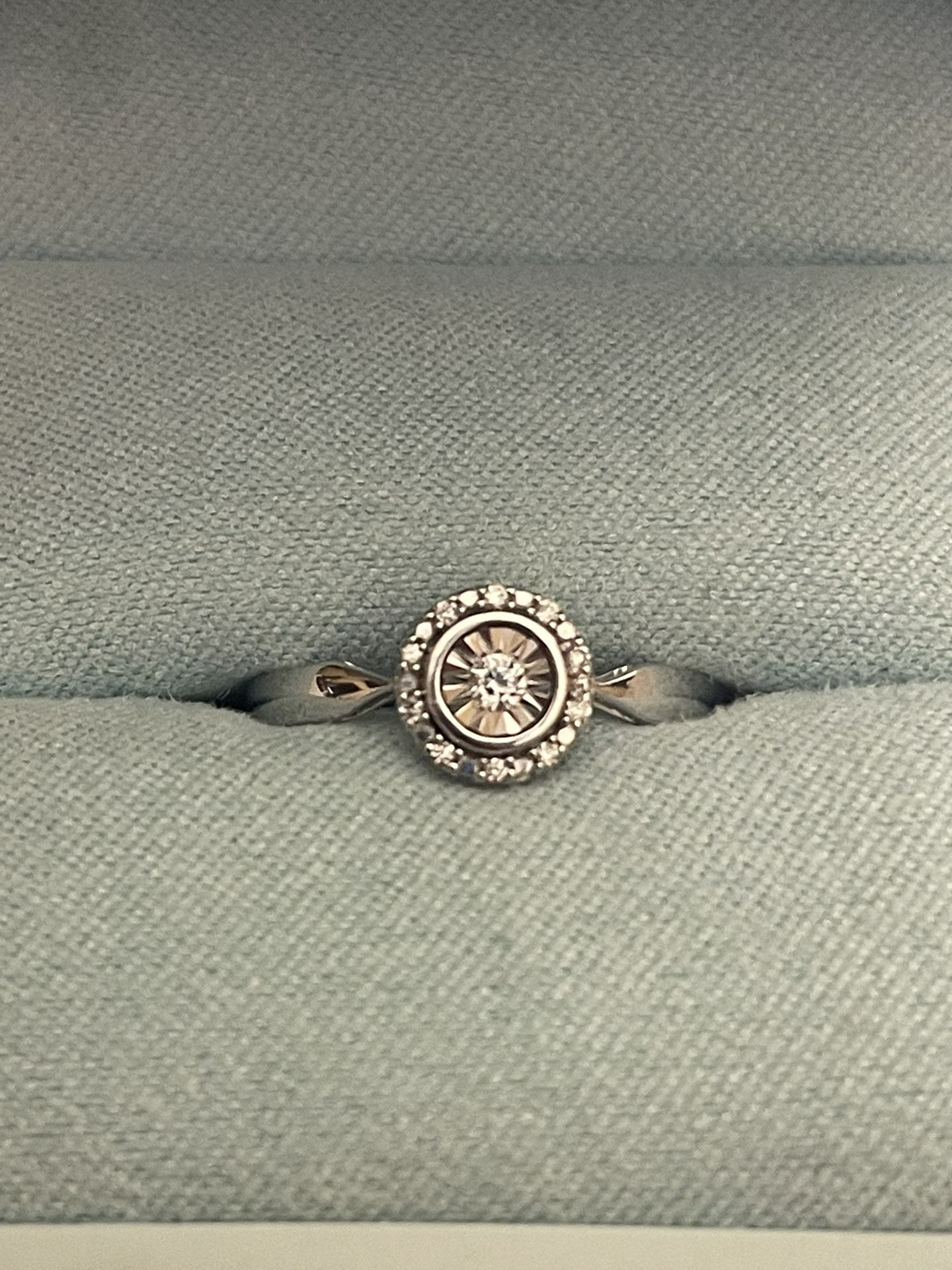 Diamond Engagement Ring in 10K I White Gold