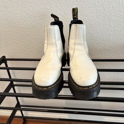 Dr. Martens Boots Size7