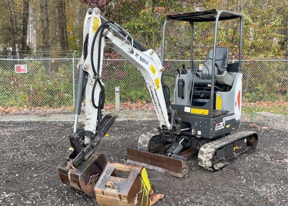 E20 Bobcat Mini Excavator