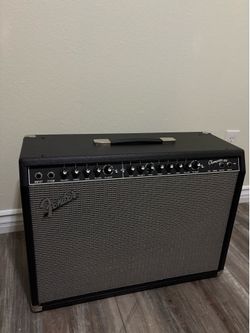 Fender Champion 100 Guitar Combo Amp