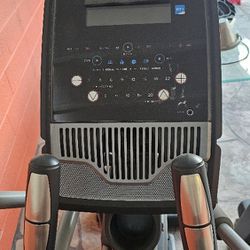 Treadmill And Elliptical Machine 