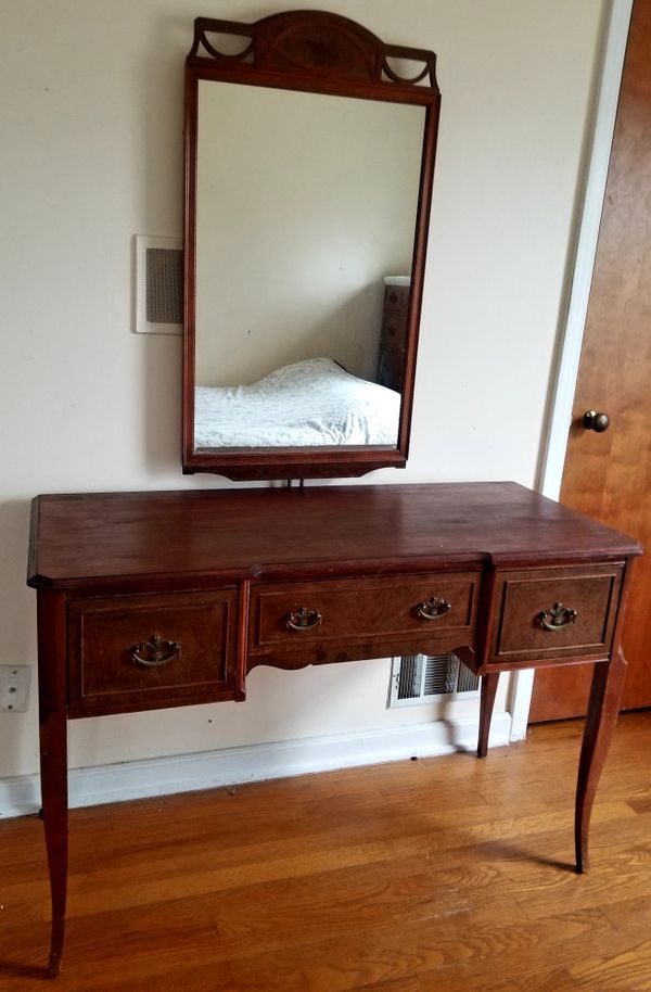 Northern Furniture Company Vanity W Mirror For In Kansas City Northern Furniture Company Vanity W Mirror For In Kansas City Mo Offerup