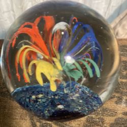 Beautiful Colored Vintage Hand Blown Art Glass Paperweight Colorful Firework/Flower Burst  