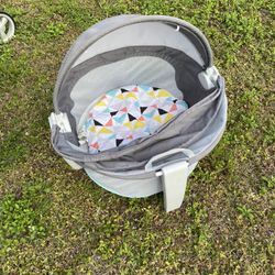 Baby Bassinet Fisher Price