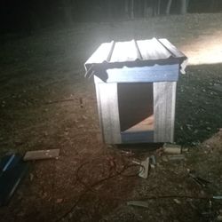 Dog House Metal Industructable 