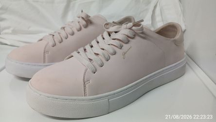 NEW Giovvani "Milah" Pink Leather Sneakers - Size 11
