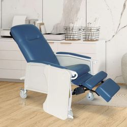 Drive Deluxe Recliner Chair with Wheels