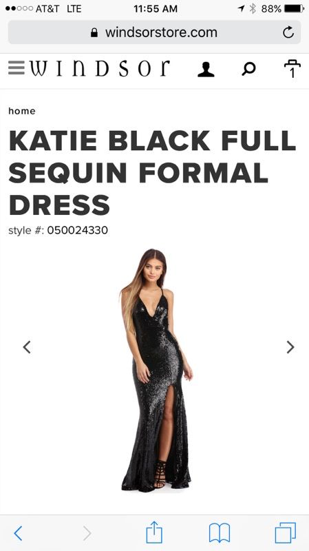 Beautiful sequined dress!