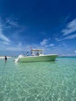 2014 Sailfish 320CC