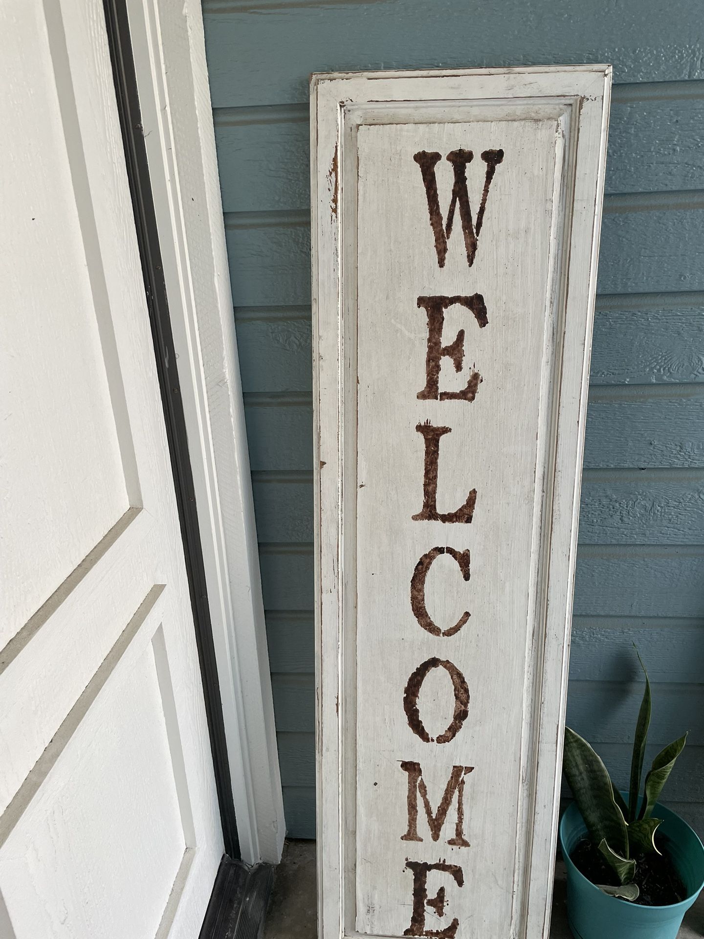 Welcome Sign