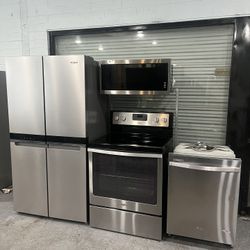 ✨ Beautiful Whirlpool Kitchen Appliance Set ✨