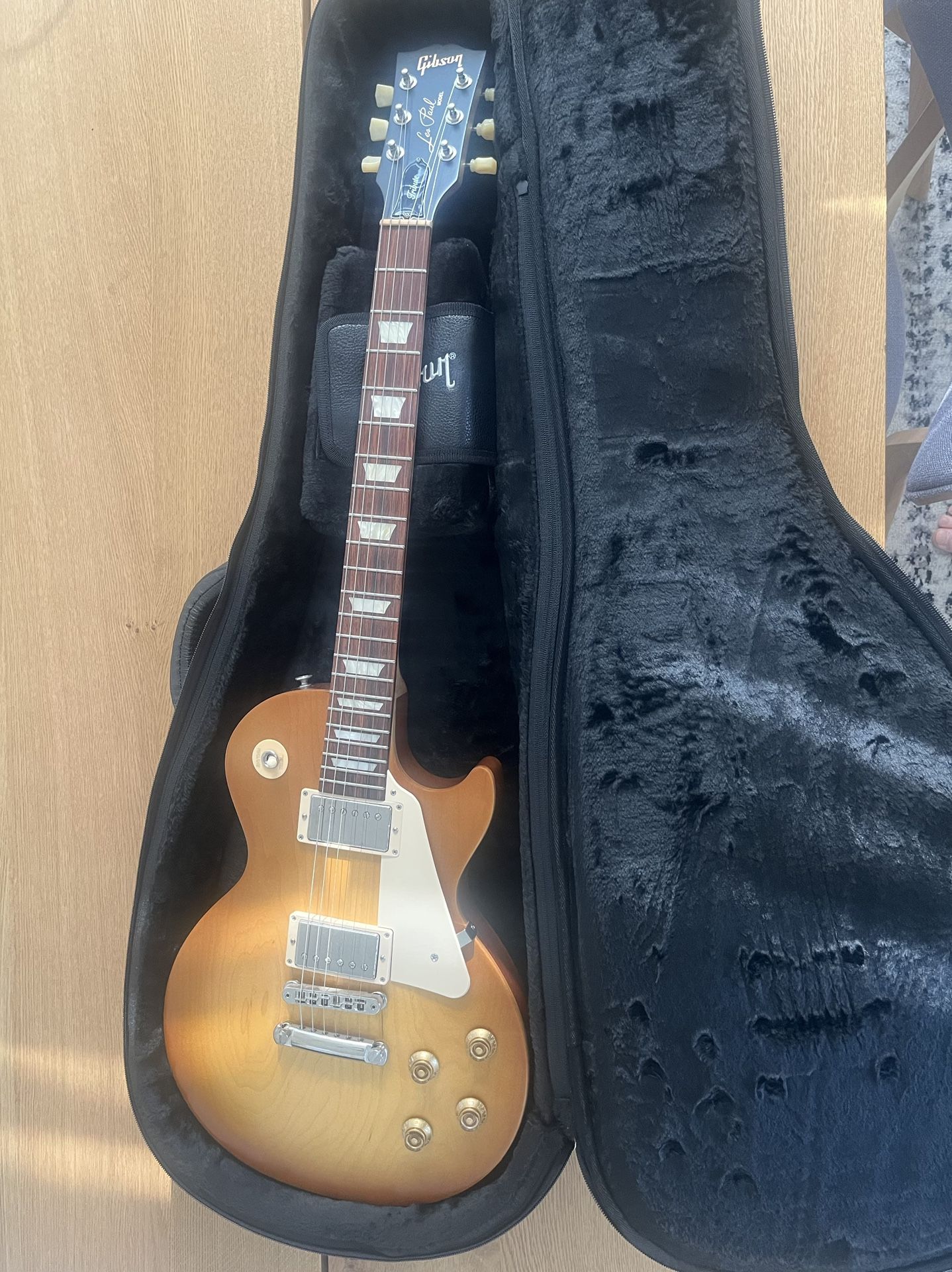 Les Paul Tribute