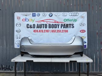 Toyota Avalon 2019 2020 2021 2022 Rear back bumper cover used original OEM