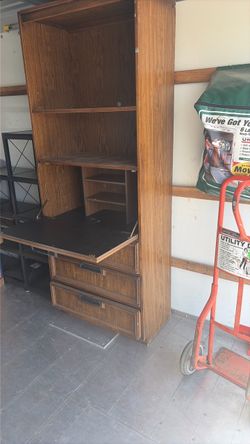 Bookshelf