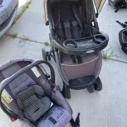 Graco Infant Car seat With Click Connect Stroller Travel System