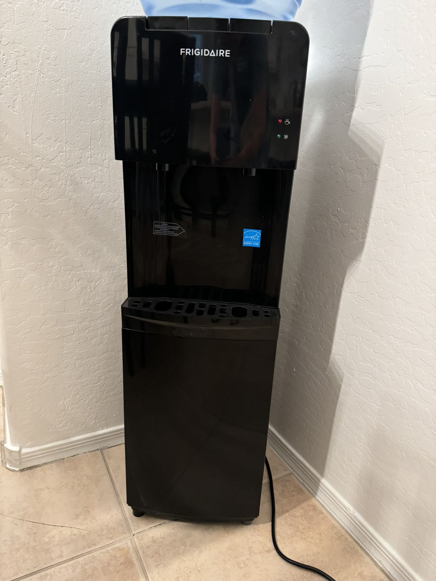 Top Loading Frigidaire Water Cooler