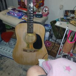 Fender Squire Gutar full size six String