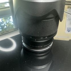 Sony 24-70mm F3.6-5.6 Lens