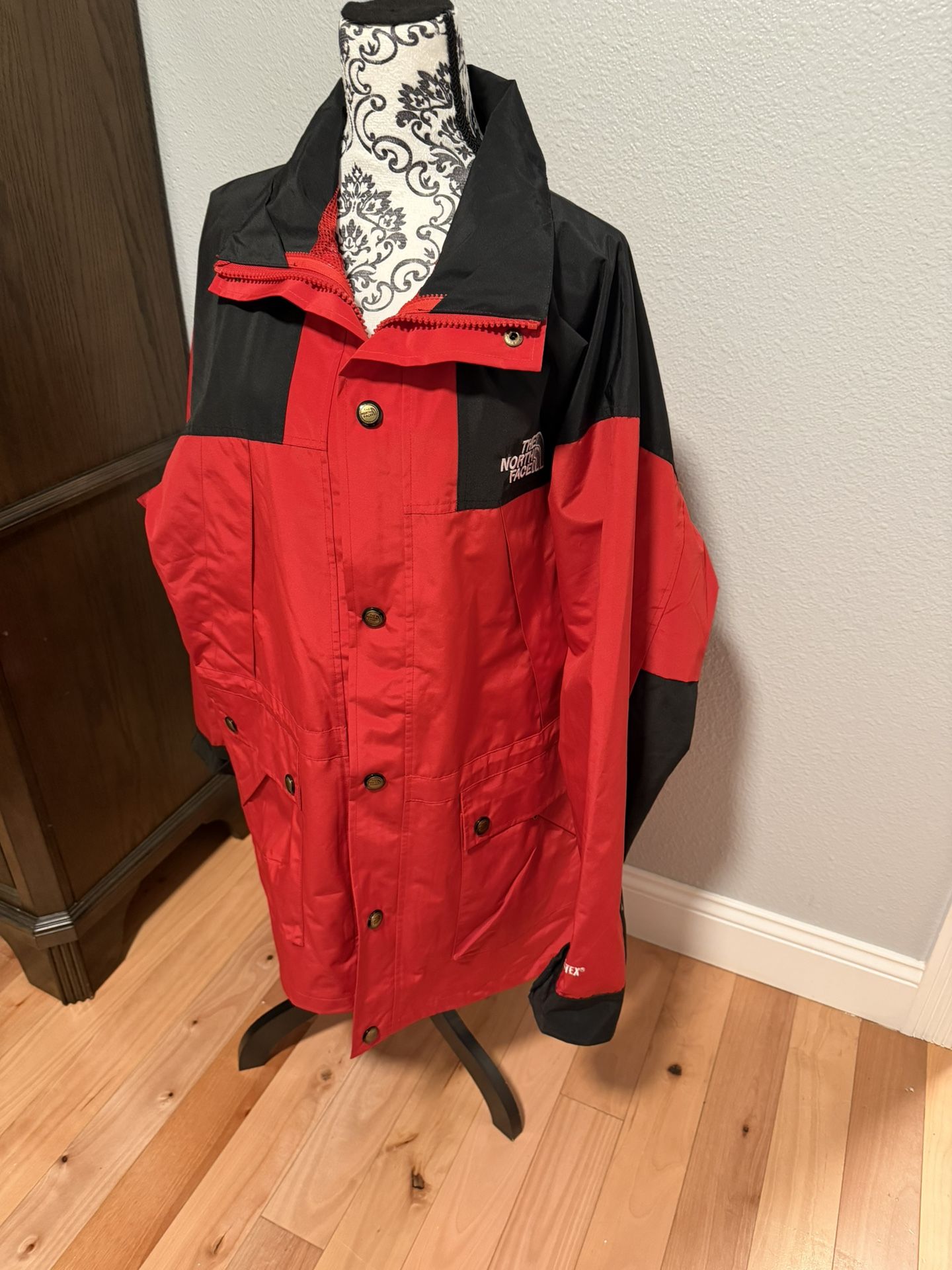 VTG The North Face Gore Tex Mountain Jacket Parka Sz M 90's Red Black Size Xl