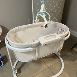 Fisher Price Baby Bassinet 