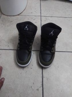 Nike Air J 1 Mid -youth