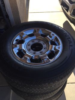 Used tires and rims from a 2015 f250
