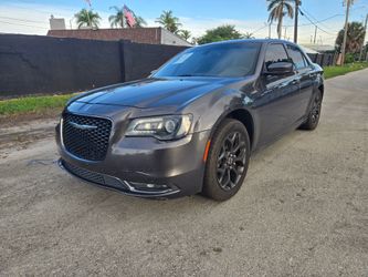 2019 Chrysler 300