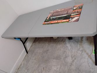 OUTDOOR EVENT TABLE!!