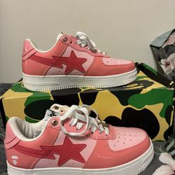 A Bathing Ape Sneakers / Size 7 / Pink