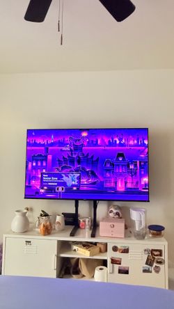 58 inch TV for sale