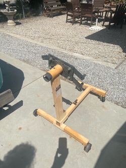 Engine stand