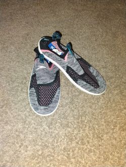 Size M/4 Kids Shoes (BUNDLING AVAILABLE)