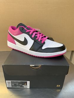 Nike Dunks 11