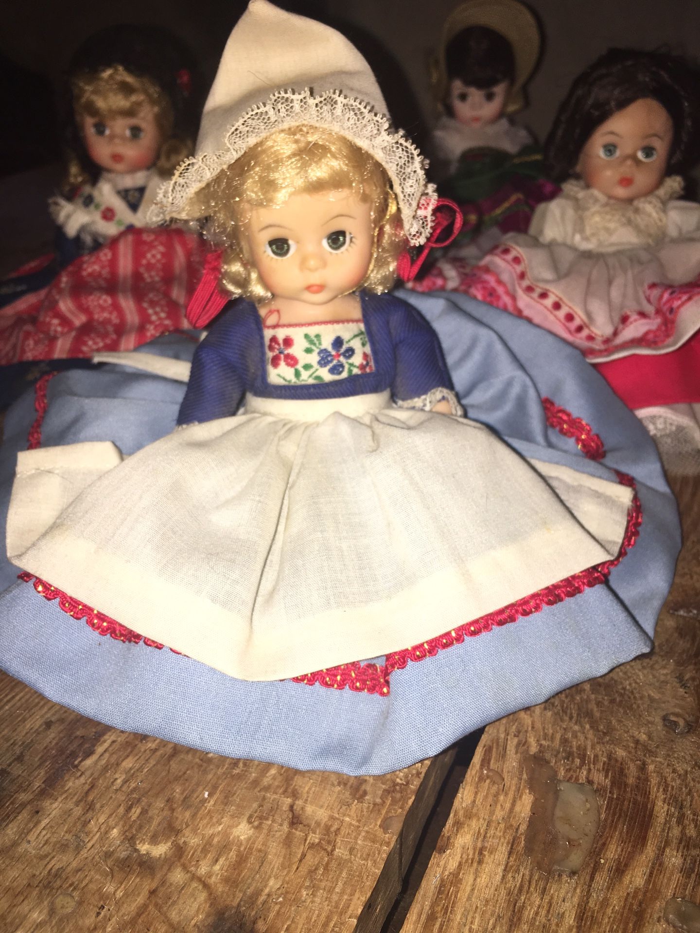 Netherlands by Madame Alexander is an 8" vintage International doll. She wears an authentic Dutch costume with a light blue skirt and white apron ...