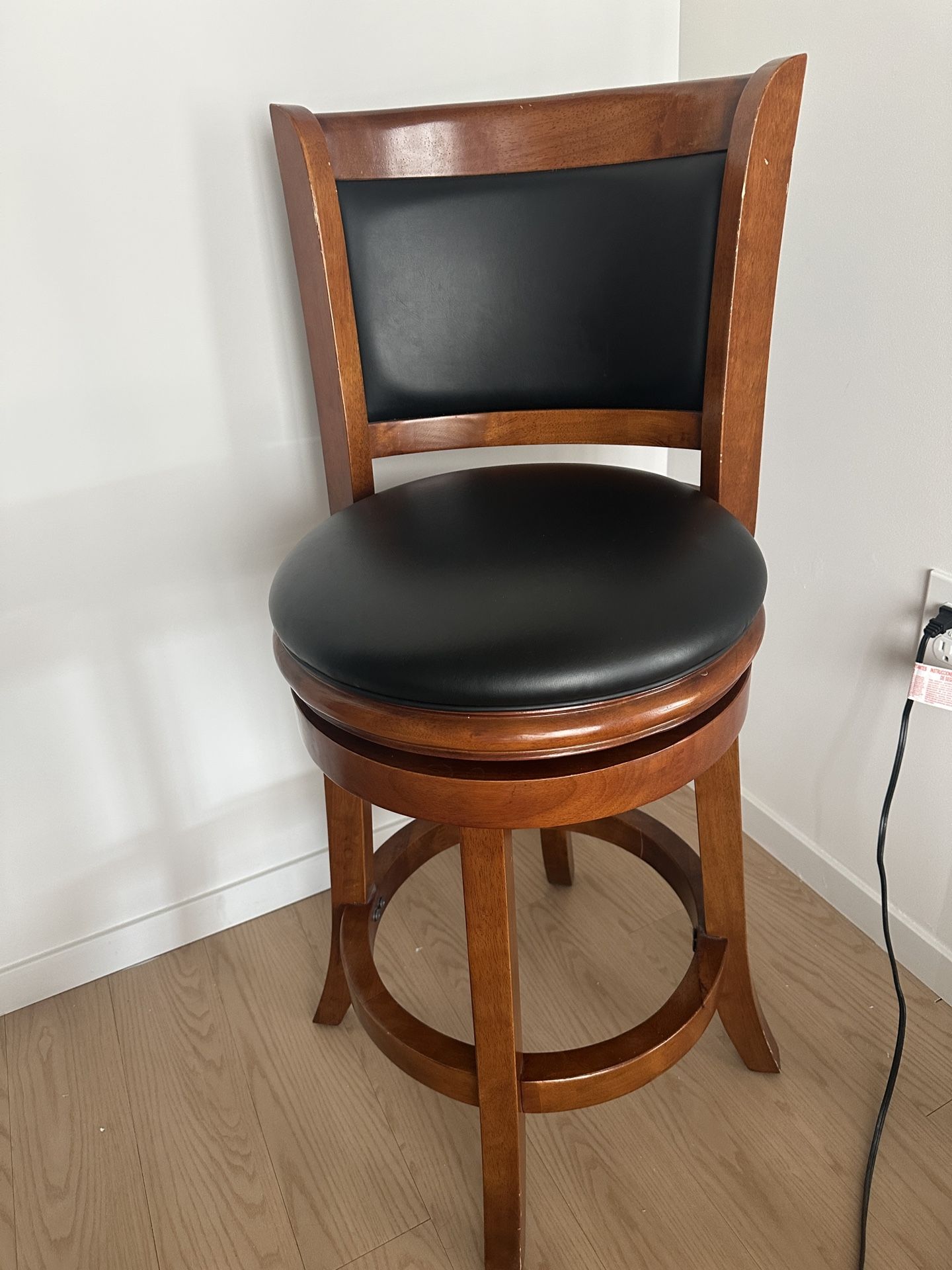 Wooden Bar Chair/Stool
