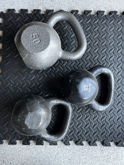 Kettlebell s