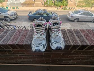 Balenciaga runners