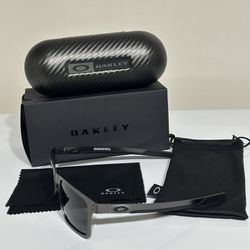 Oakley Holbrook Metal Grey Frame/ Black Lenses 
