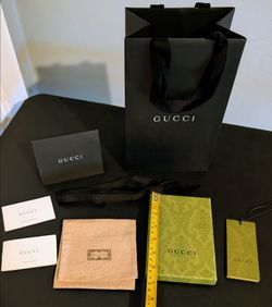 Gucci (Empty) Green Embossed Logo Box ~ 6.25"x 4.5" x 1" with Extras from picture  & Description