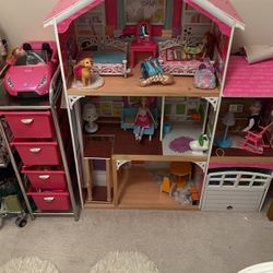 Barbie House And Lots Of Accessories 