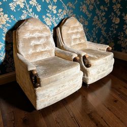 Pair of Vintage Gold Velvet Tufted Armchairs – Hollywood Regency