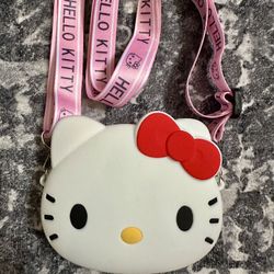 NEW IN BAG / Youth, toddler HELLO KITTY purse:bag:crossbody. Adjustable Straps 