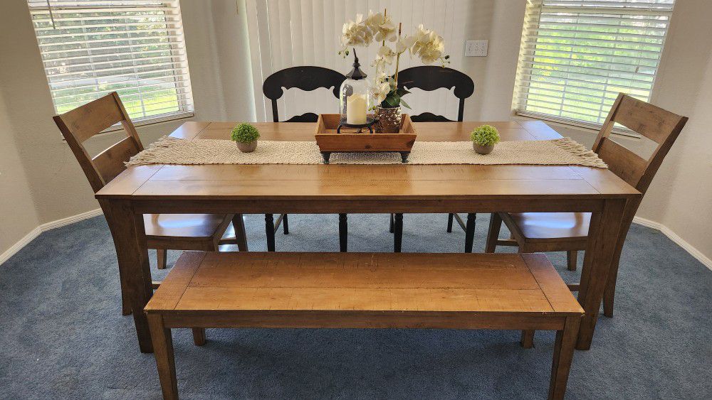 Farmhouse Style Dining Table With Chairs & Bench 