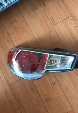 Fr-s brz taillights