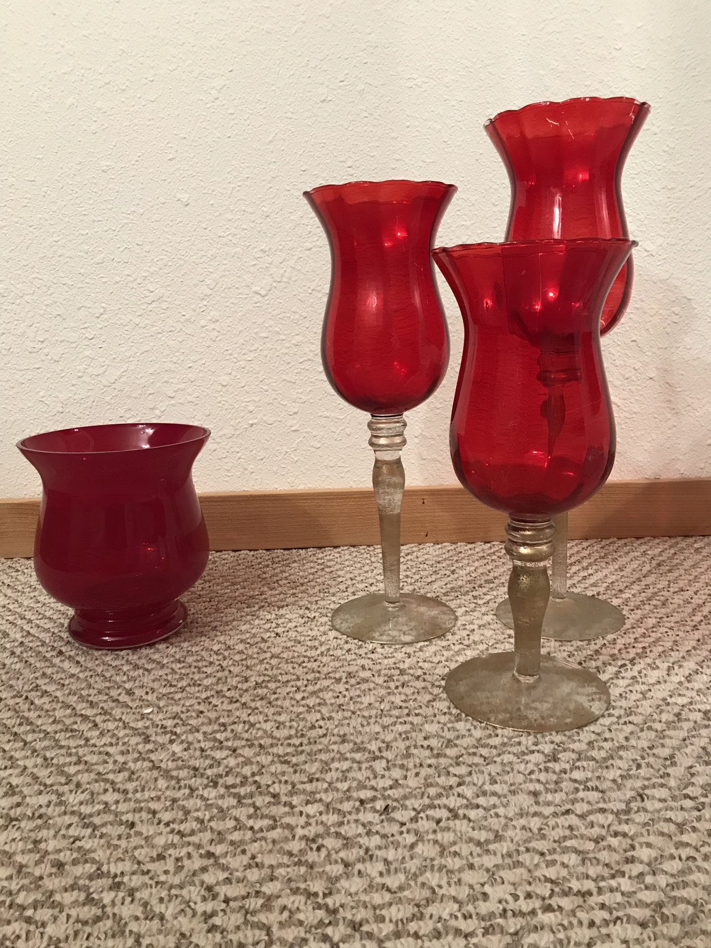 Red glassware decor set