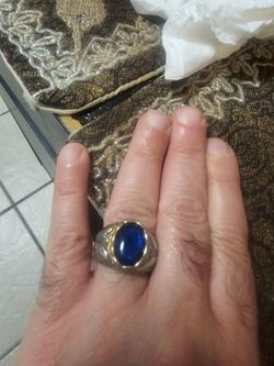 A beautiful men's ring size 9 with blue stone