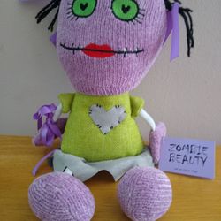 "Zombie Beauty" Plush Toy NEW